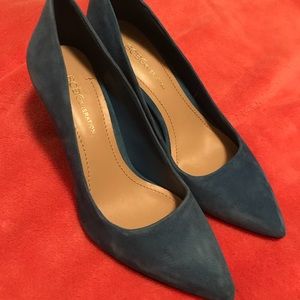 BCBG heels